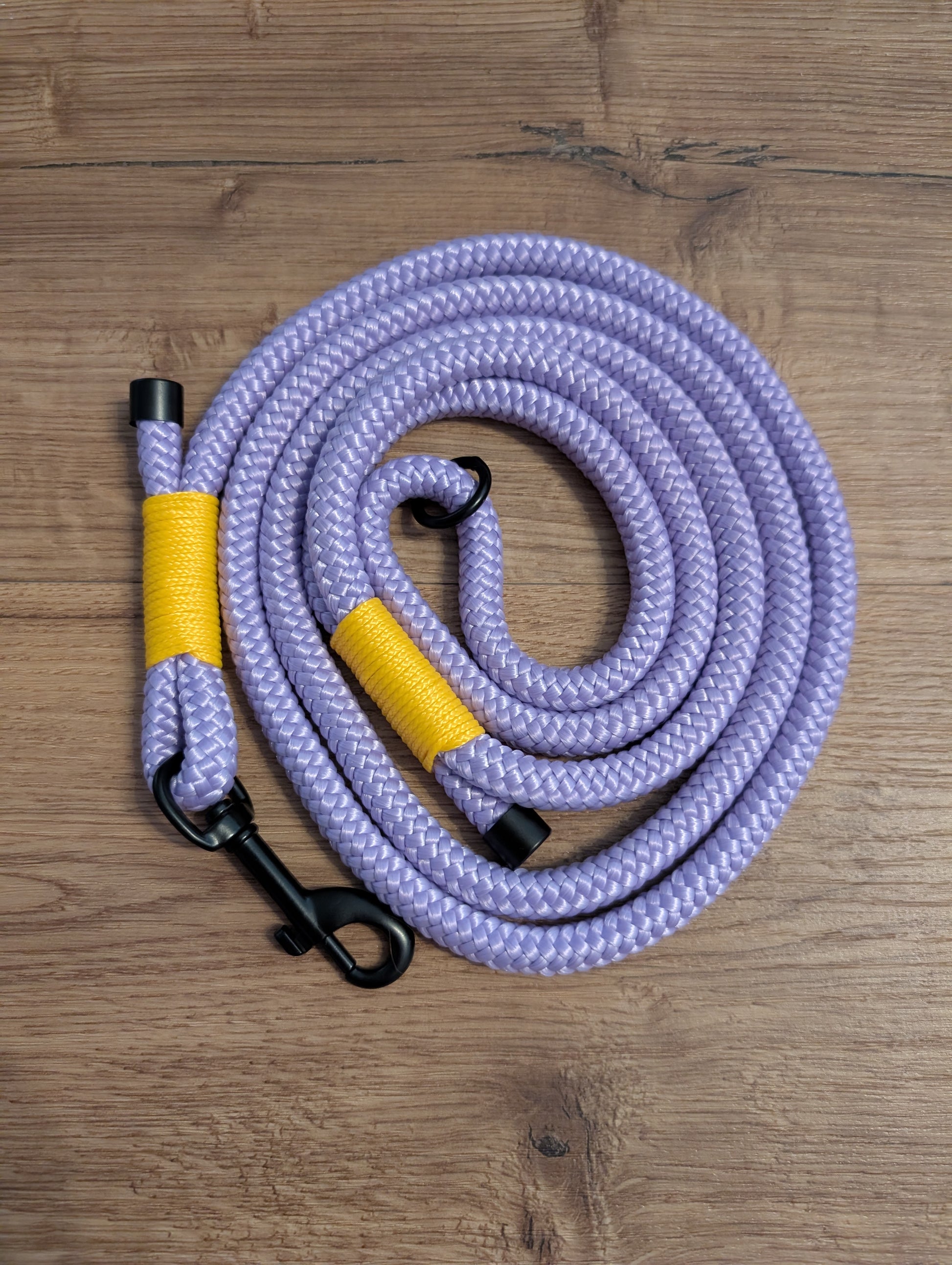 Flieder Führleine 1,60m - Chaosqueens Manufaktur