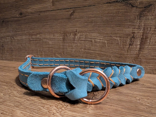 Halsband Hellblau Fettleder M - Chaosqueens Manufaktur