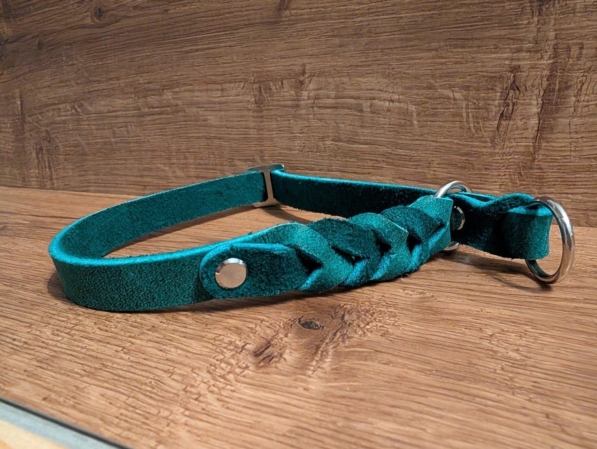 Halsband Petrol Fettleder S 38cm - Chaosqueens Manufaktur