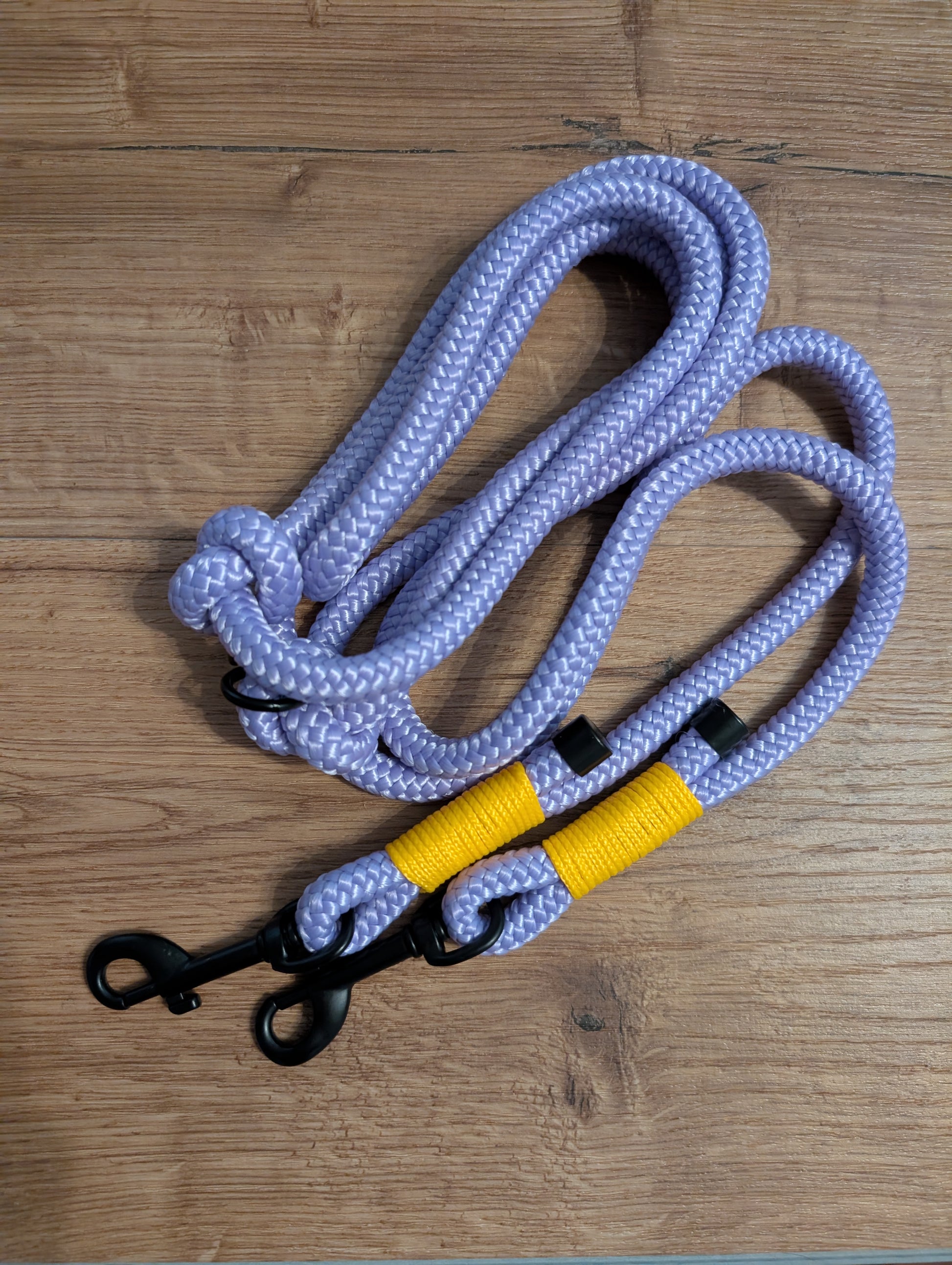 Flieder 2,3m Führleine - Chaosqueens Manufaktur