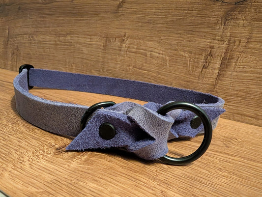 Halsband Lila Nubukleder Größe M - Chaosqueens Manufaktur