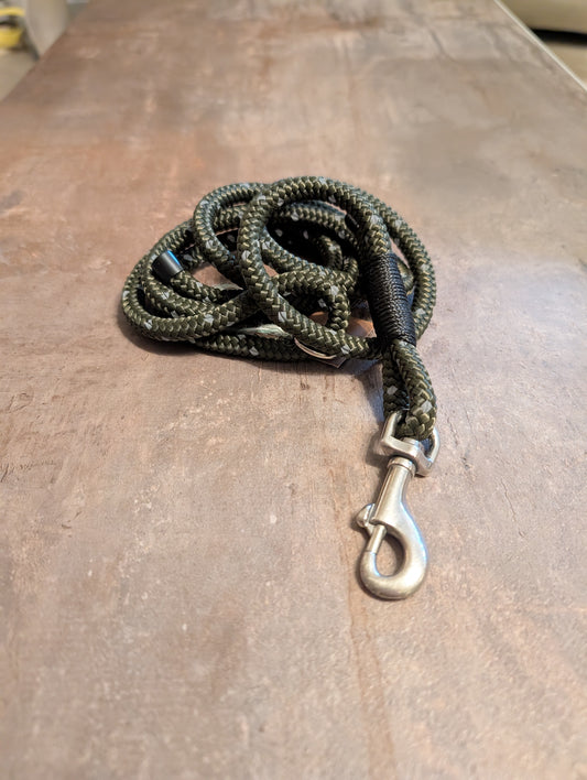 Reflektor Olive 1,2m Führleine mit Handschlaufe
